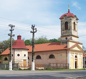 Kirche Lovrin.jpg
